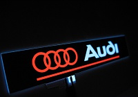     
: Audi-logo.jpg
: 3598
:	49.2 
ID:	2186